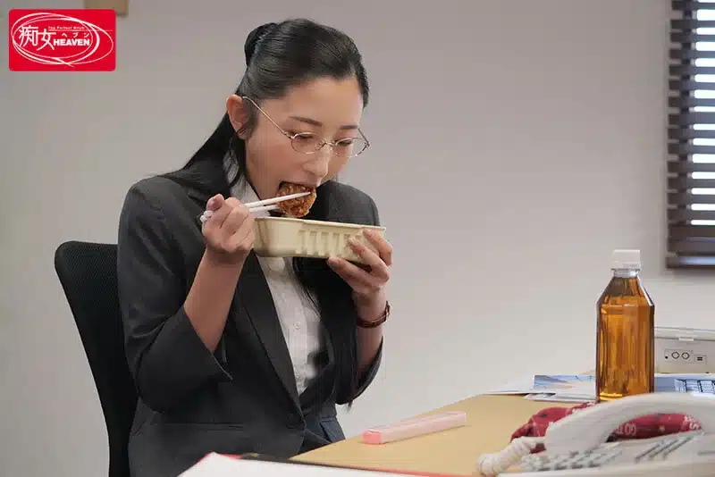 เว็บดูjav อย่าปล่อยให้เธอเมา เพราะเธอจะเด้าไม่เลือก CJOD-518 1