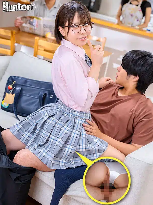 แอบเย็ด พี่สาวไม่อาย ขึ้นขย่มเย็ดแตกในน้องชายบนโซฟา HUNTC-541 5
